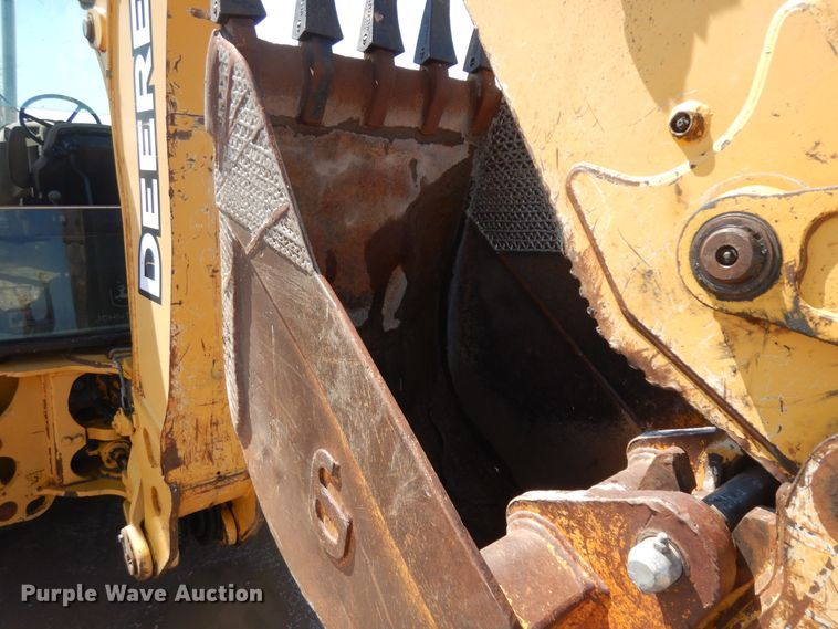 image for item ID9762 2006 John Deere 410G  backhoe