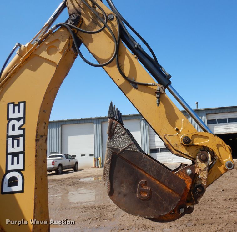 image for item ID9762 2006 John Deere 410G  backhoe