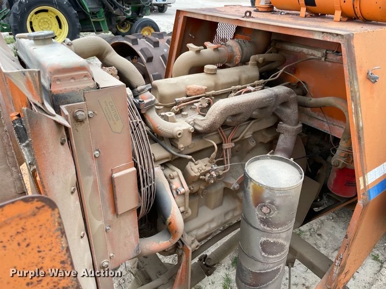 image for item II9397 1997 Broce RJ300  broom