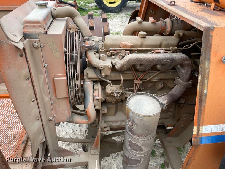 image for item II9397 1997 Broce RJ300  broom