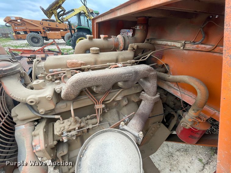 image for item II9397 1997 Broce RJ300  broom