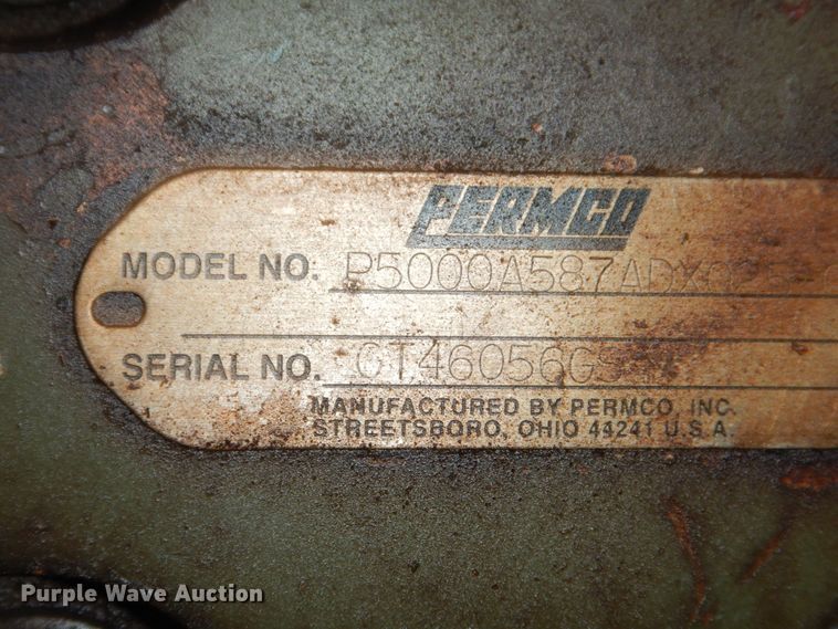 image for item II9883 1993 Kenworth T800  lube truck