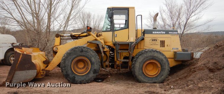 image for item II9886 2000 Komatsu WA380-3ML  wheel loader