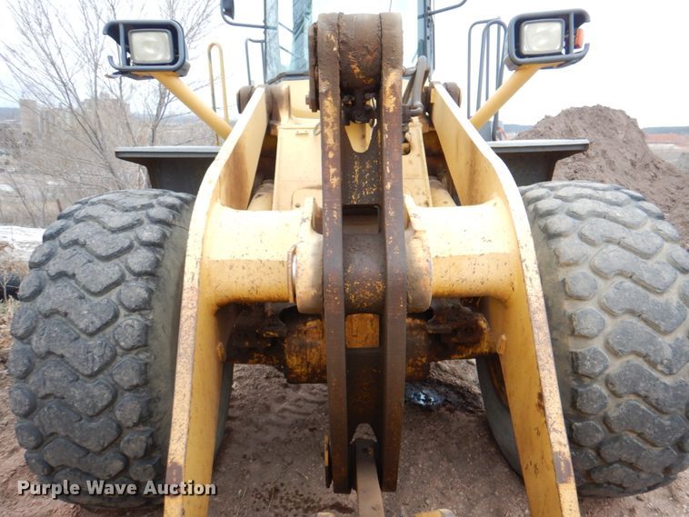image for item II9886 2000 Komatsu WA380-3ML  wheel loader