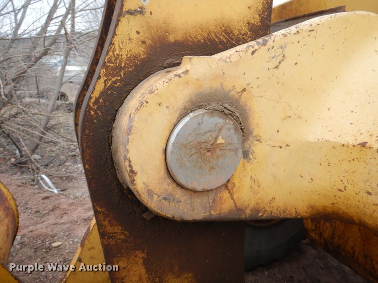 image for item II9886 2000 Komatsu WA380-3ML  wheel loader