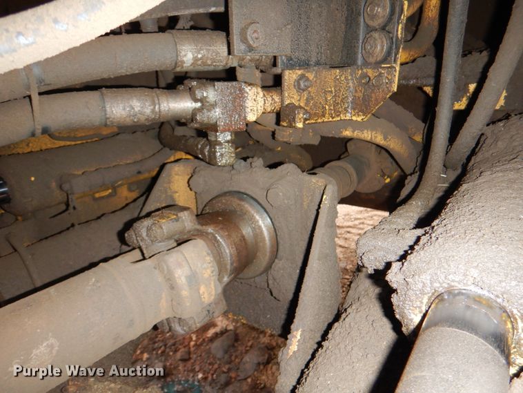 image for item II9886 2000 Komatsu WA380-3ML  wheel loader