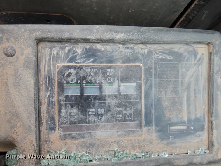 image for item II9886 2000 Komatsu WA380-3ML  wheel loader