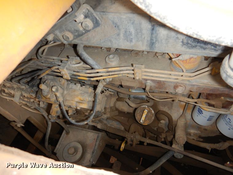 image for item II9886 2000 Komatsu WA380-3ML  wheel loader