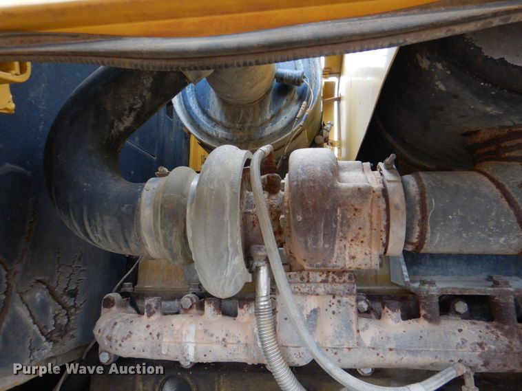 image for item II9886 2000 Komatsu WA380-3ML  wheel loader