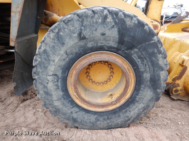 image for item II9886 2000 Komatsu WA380-3ML  wheel loader