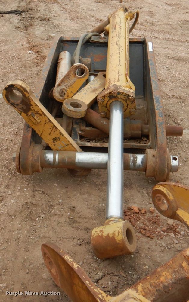 image for item II9888 Hydraulic thumb