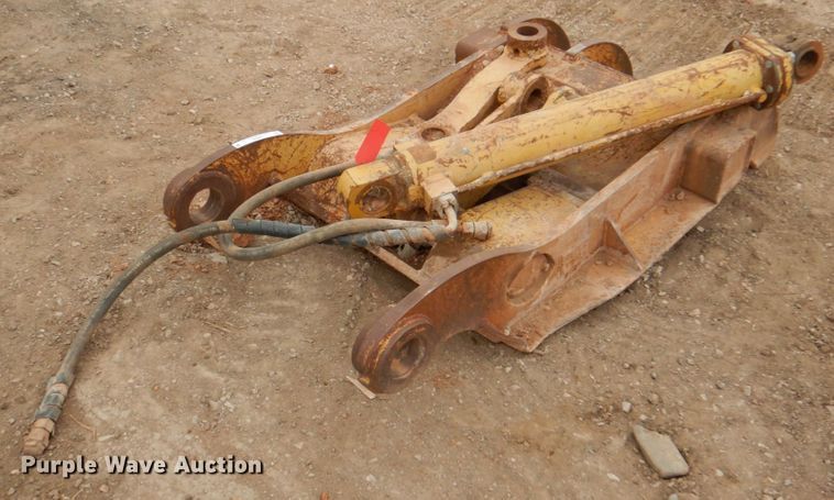 image for item II9890 Caterpillar hydraulic thumb