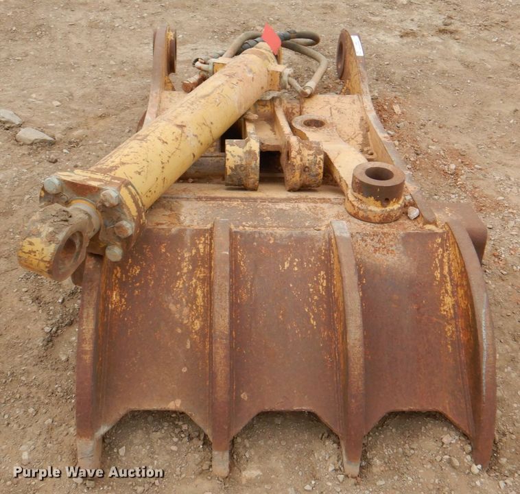 image for item II9890 Caterpillar hydraulic thumb