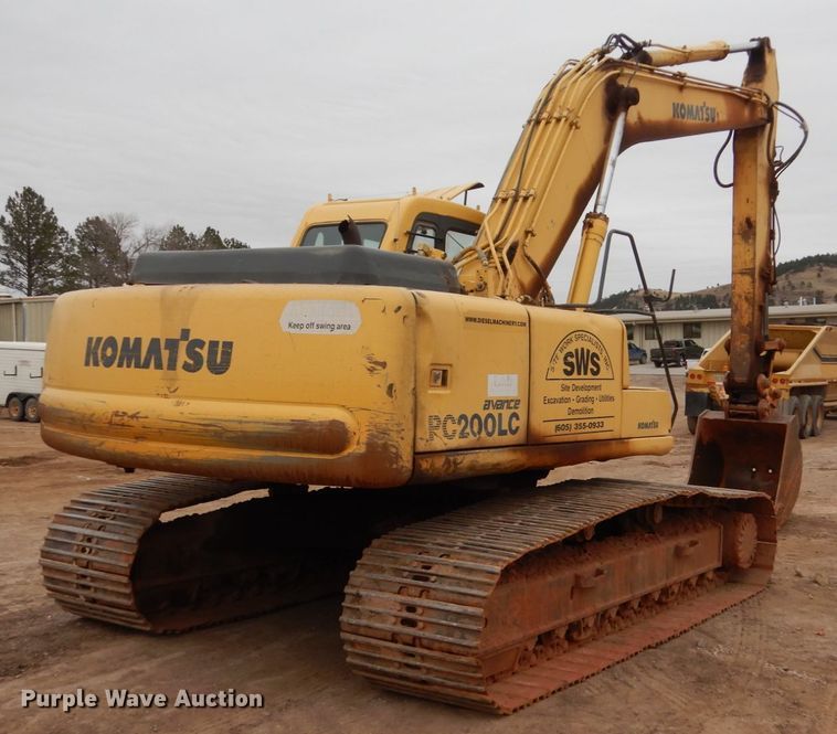 image for item II9891 1996 Komatsu PC200LC-6  excavator