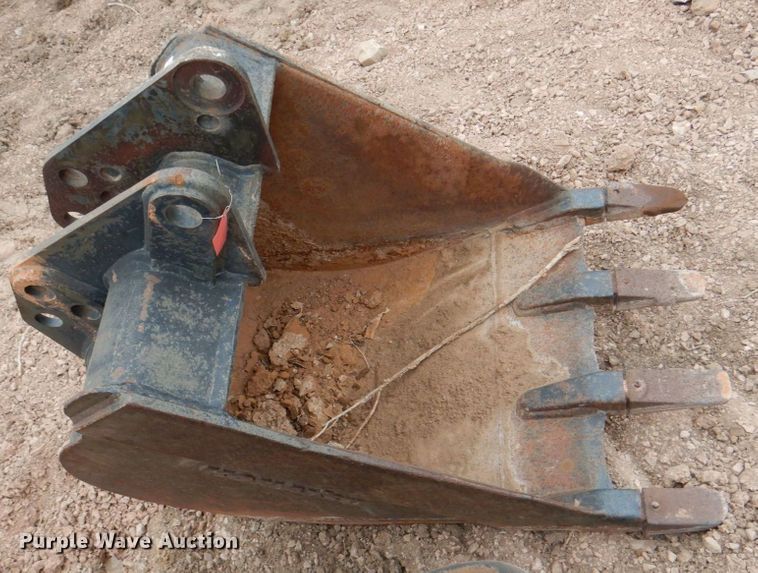 image for item II9892 Komatsu  excavator bucket