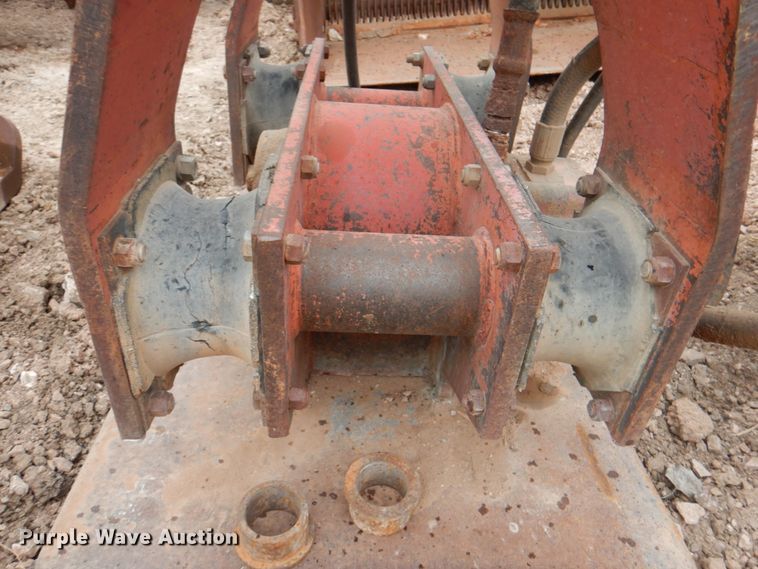 image for item II9893 Genpac excavator plate compactor