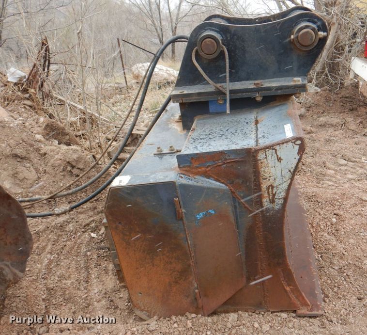 image for item II9895 2010 Remu Oy L150 excavator screener bucket