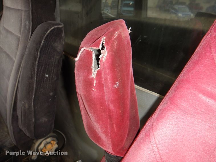 image for item II9897 1994 Peterbilt 379  semi truck