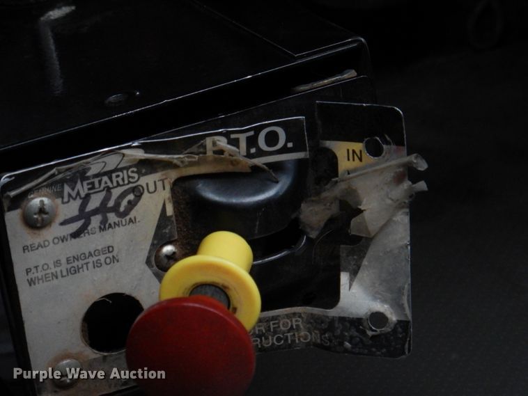 image for item II9897 1994 Peterbilt 379  semi truck