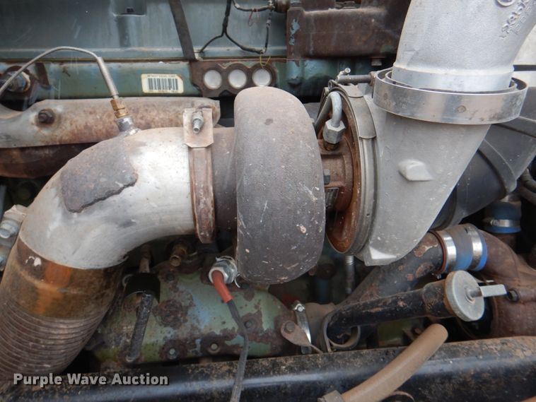 image for item II9897 1994 Peterbilt 379  semi truck