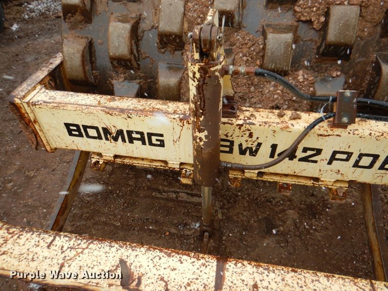 image for item II9899 1990 Bomag BW142PDB  single drum vibratory roller