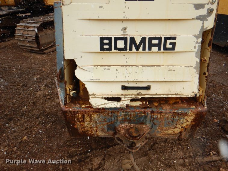 image for item II9899 1990 Bomag BW142PDB  single drum vibratory roller