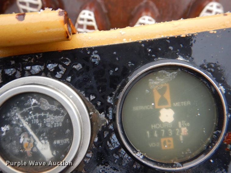 image for item II9901 1989 Caterpillar CP-563  single drum roller