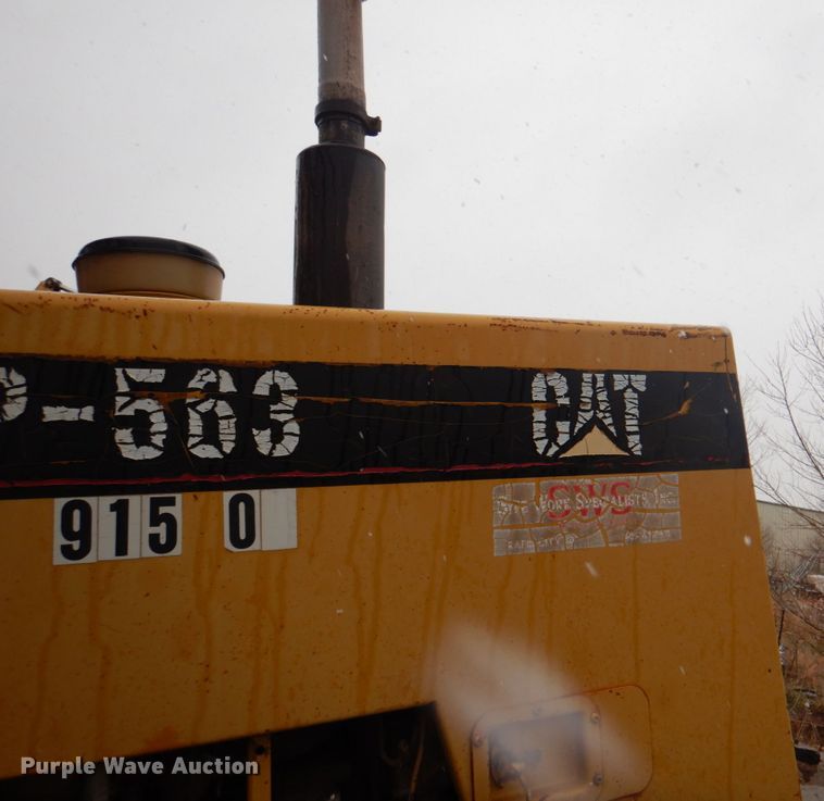 image for item II9901 1989 Caterpillar CP-563  single drum roller