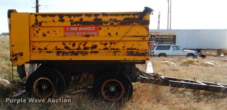 image for item II9902 1974 Fruehauf end dump pup trailer