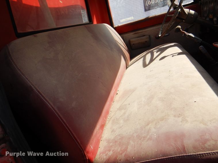 image for item II9905 Chevrolet C50  lube truck