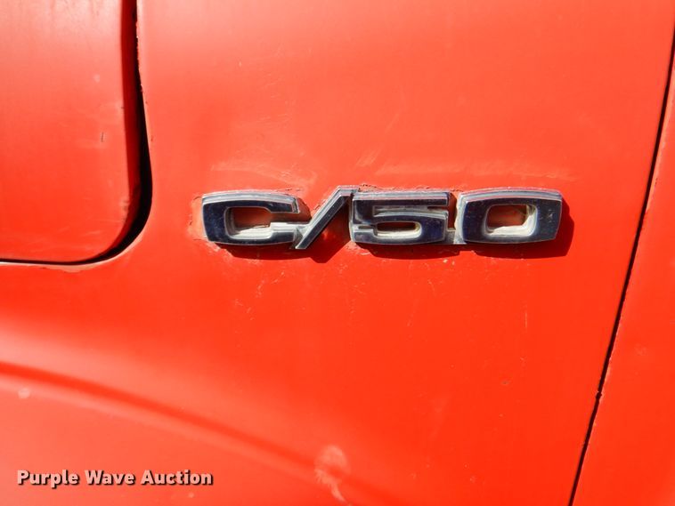 image for item II9905 Chevrolet C50  lube truck