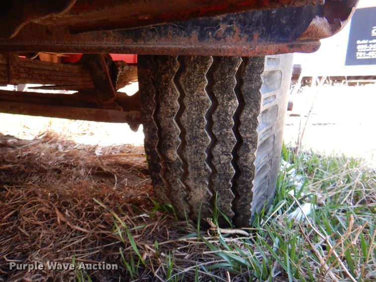 image for item II9905 Chevrolet C50  lube truck