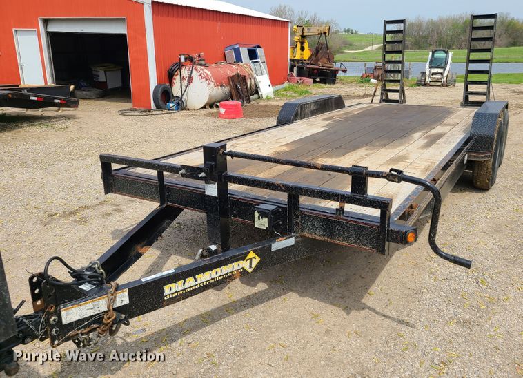 image for item IJ9003 2017 Diamond T 8320SKP140-6  utility trailer