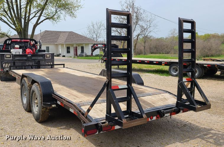 image for item IJ9003 2017 Diamond T 8320SKP140-6  utility trailer