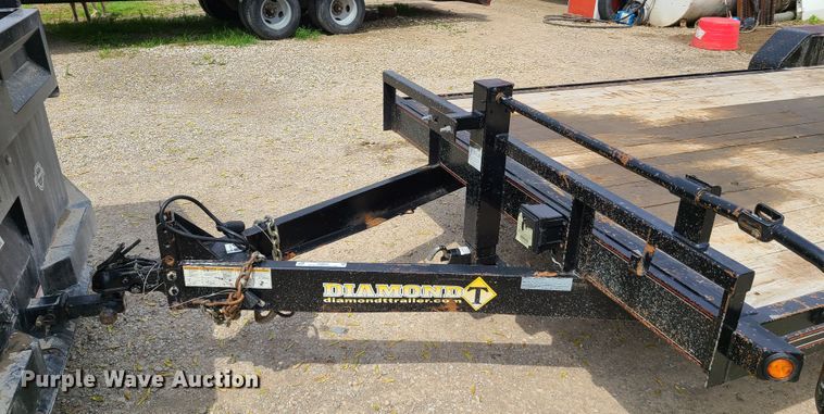image for item IJ9003 2017 Diamond T 8320SKP140-6  utility trailer