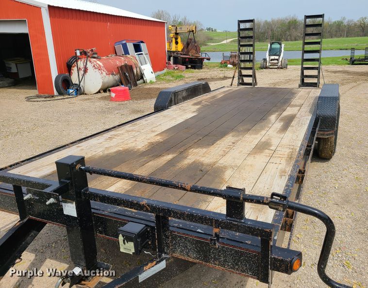 image for item IJ9003 2017 Diamond T 8320SKP140-6  utility trailer