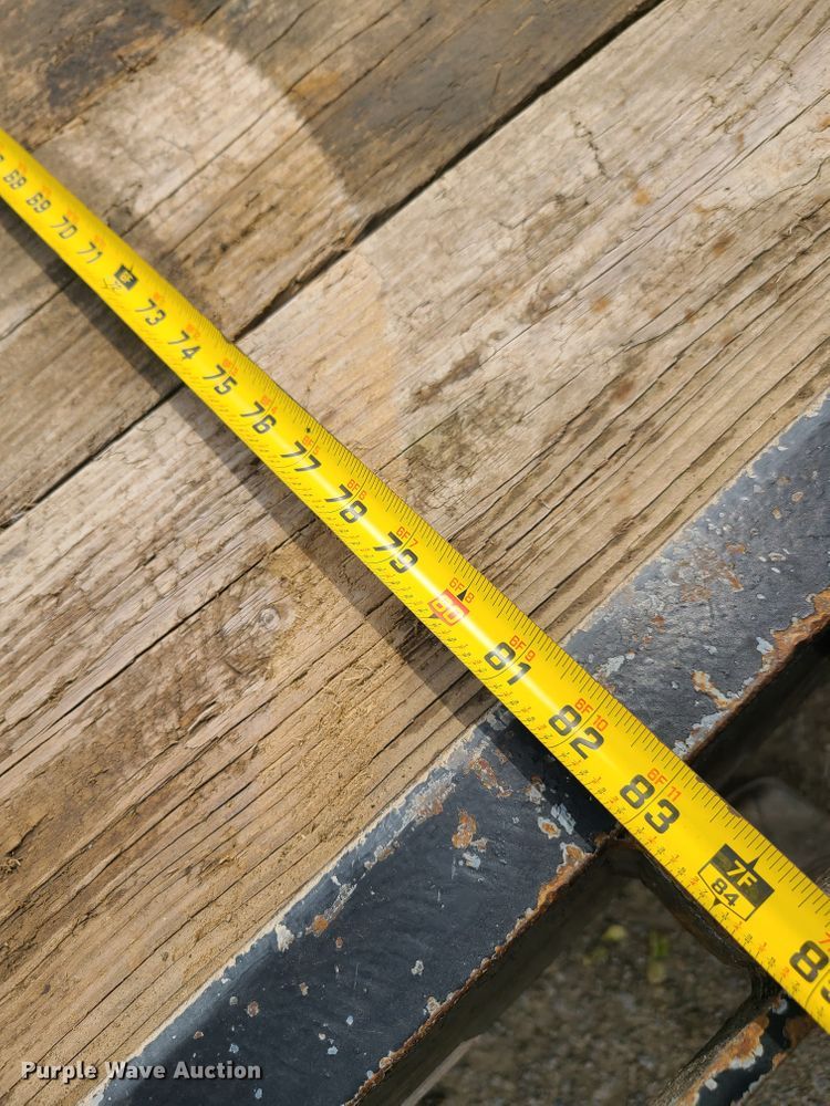 image for item IJ9003 2017 Diamond T 8320SKP140-6  utility trailer