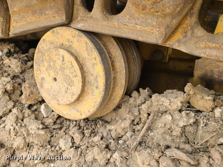 image for item IJ9004 1996 Caterpillar 953C  track loader