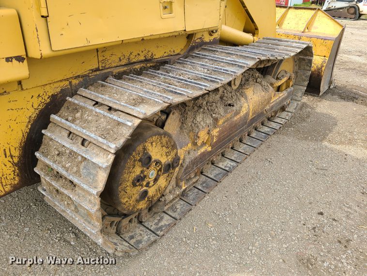 image for item IJ9004 1996 Caterpillar 953C  track loader