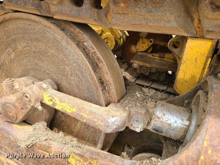 image for item IJ9005 1997 Caterpillar 963B  track loader