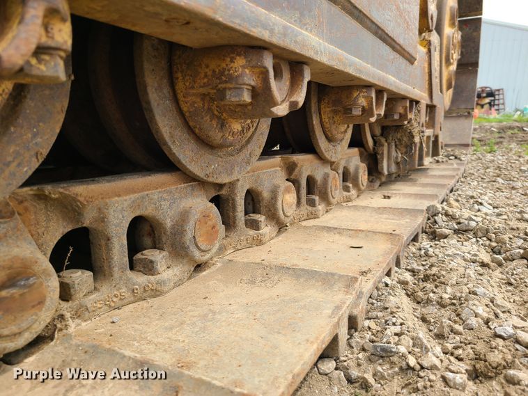 image for item IJ9005 1997 Caterpillar 963B  track loader