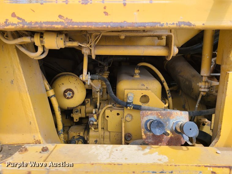 image for item IJ9005 1997 Caterpillar 963B  track loader