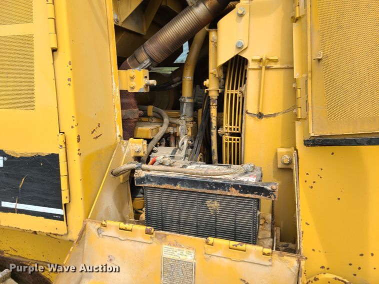 image for item IJ9005 1997 Caterpillar 963B  track loader