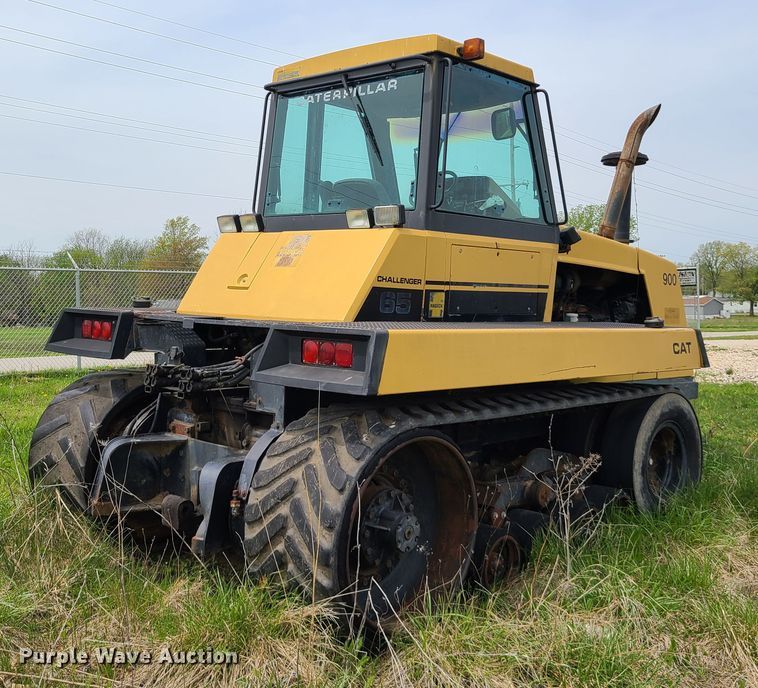 image for item IJ9006 1987 Caterpillar Challenger 65  tractor