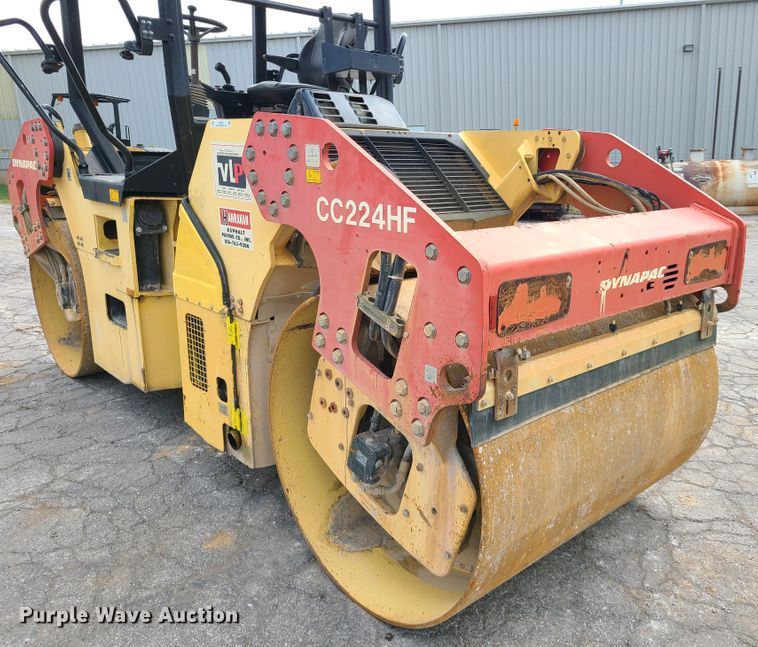 image for item IJ9008 Dynapac CC224 HF  double drum roller