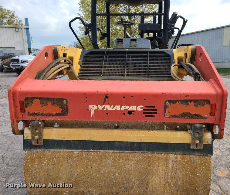image for item IJ9008 Dynapac CC224 HF  double drum roller