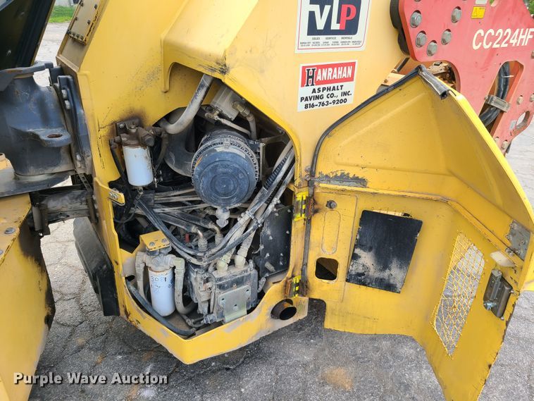 image for item IJ9008 Dynapac CC224 HF  double drum roller