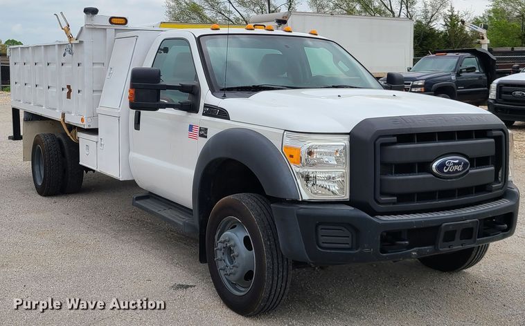 image for item IJ9011 2012 Ford F450 Super Duty  flatbed truck