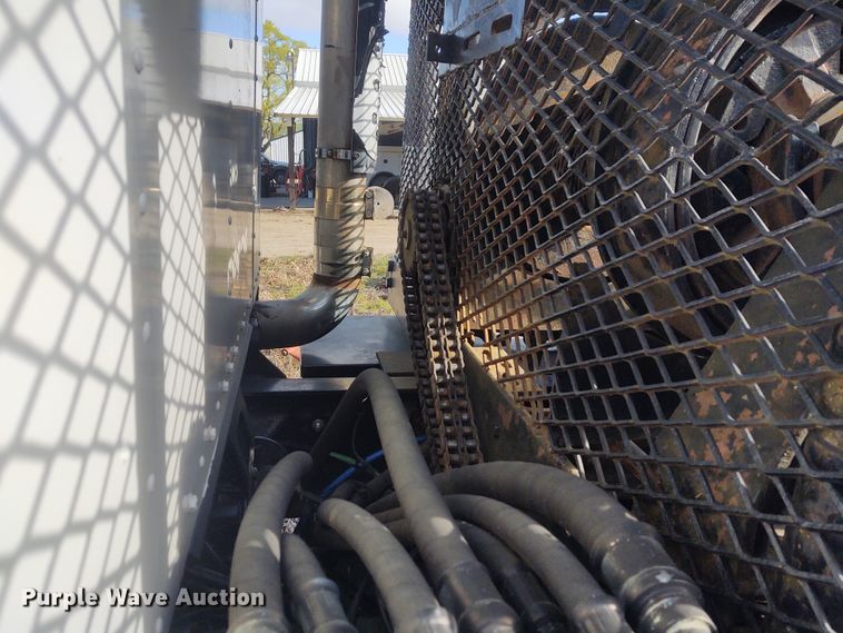 image for item IK9249 2003 Kenworth W900  winch truck