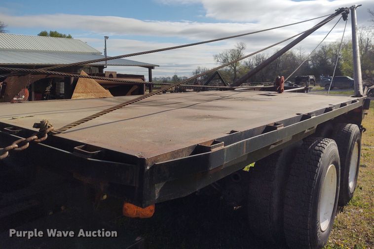 image for item IK9249 2003 Kenworth W900  winch truck